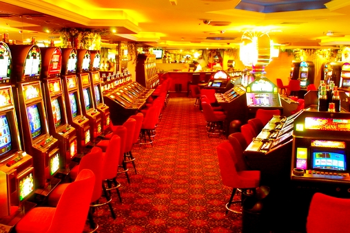 Как играть по стратегии «Цыпленок» в игровые автоматы?